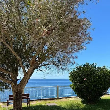 Ocean View * Φουνκάλ